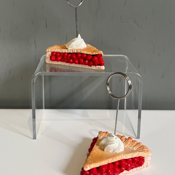 Cherry Pie Place Card Holders Set of 2 – Handmade Ceramic Table Decor Holiday - Picture 8 of 16